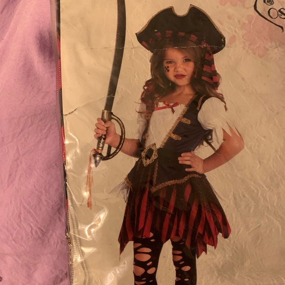 Enchanted Costumes by Leg Avenue Child’s Sz M (Sz7-10) Caribbean Pirate Costume - Picture 7 of 8